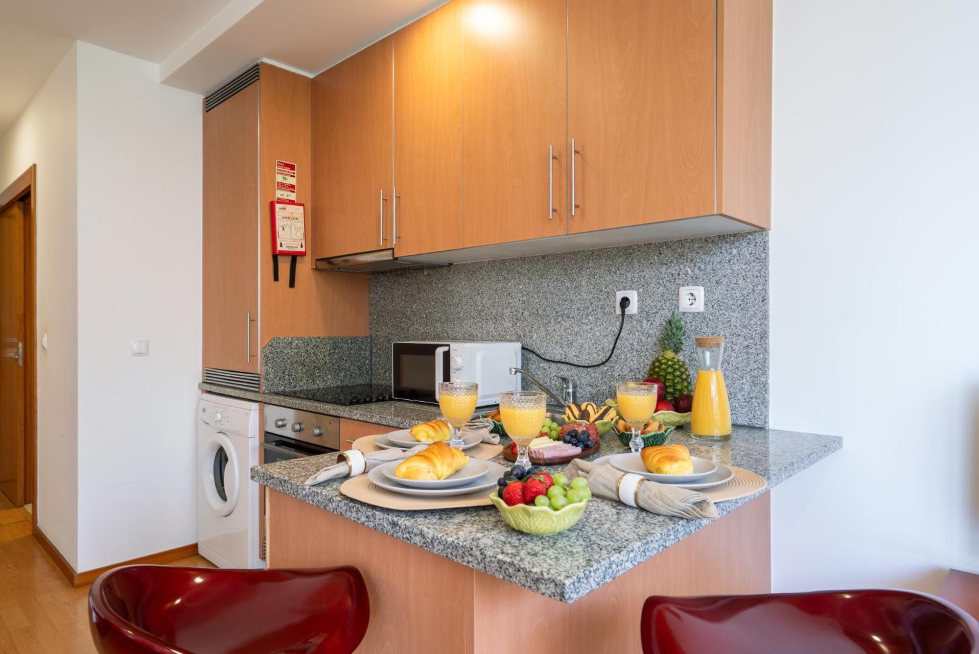 Host Wise - Bright Quiet Flats - Prime Location Apartamento Porto Exterior foto