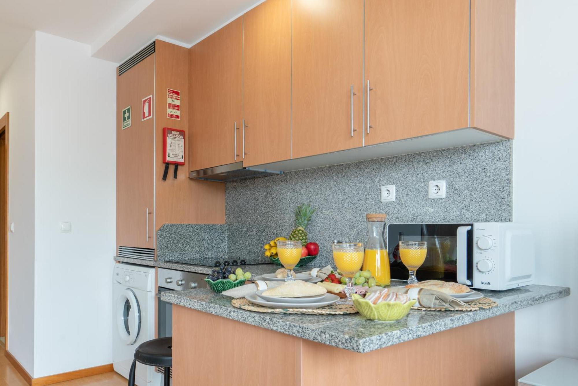 Host Wise - Bright Quiet Flats - Prime Location Apartamento Porto Exterior foto